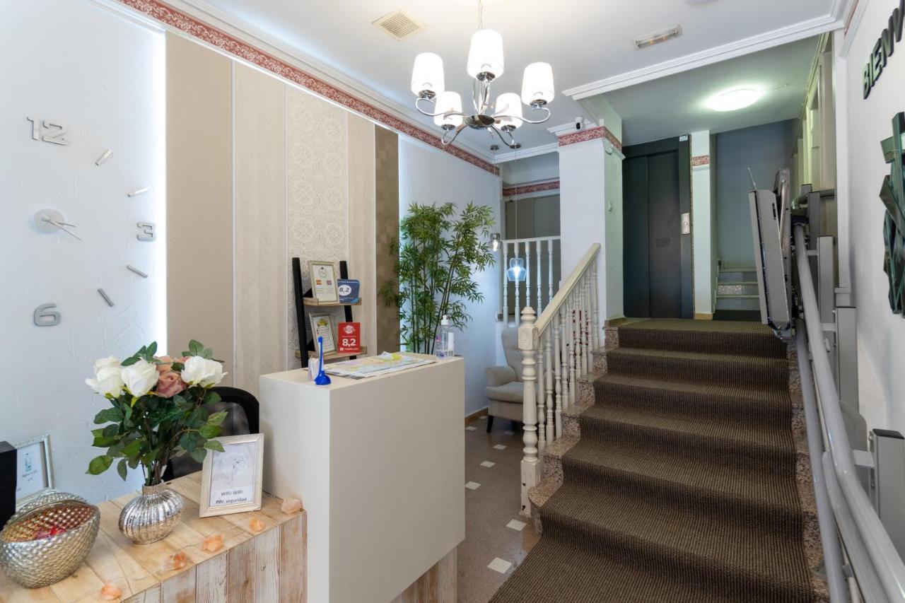 Unique Hotel Apartments Τορεβιέχα Εξωτερικό φωτογραφία