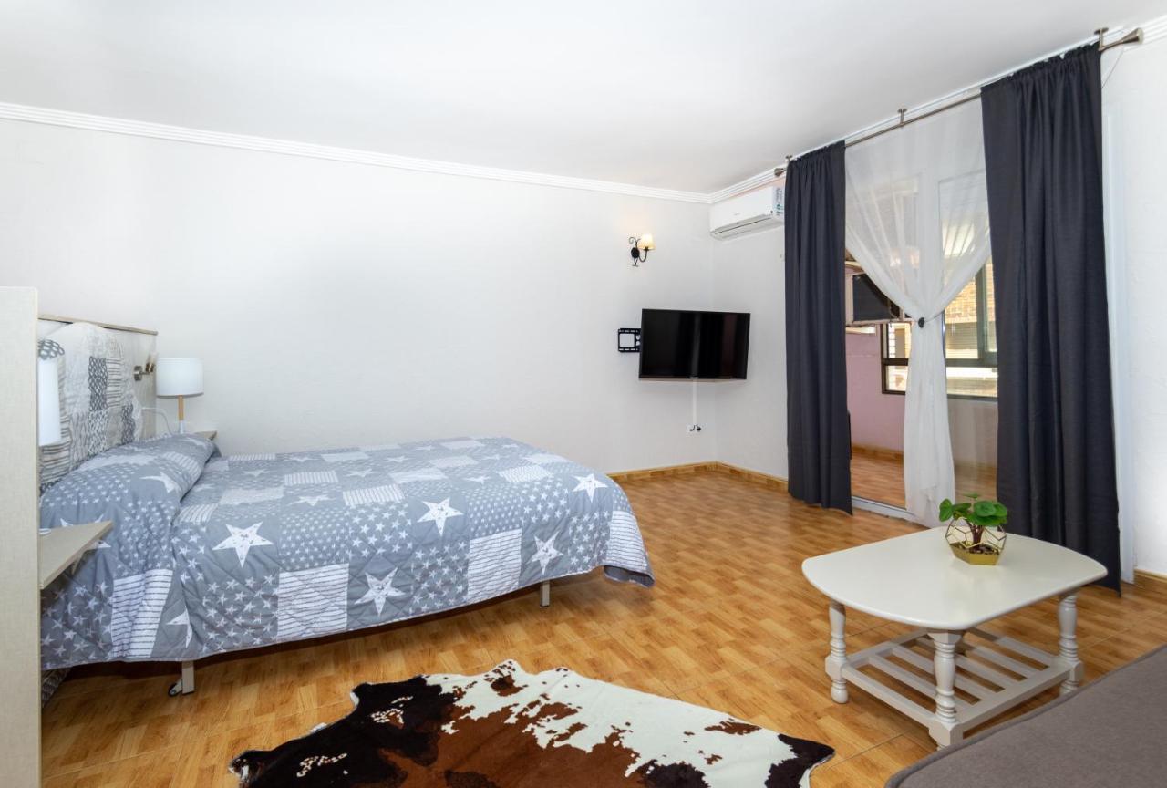 Unique Hotel Apartments Τορεβιέχα Εξωτερικό φωτογραφία