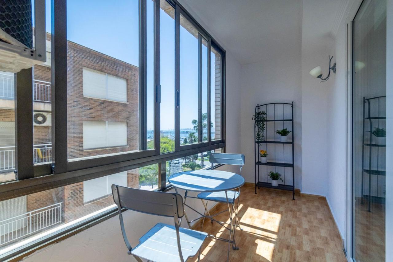Unique Hotel Apartments Τορεβιέχα Εξωτερικό φωτογραφία