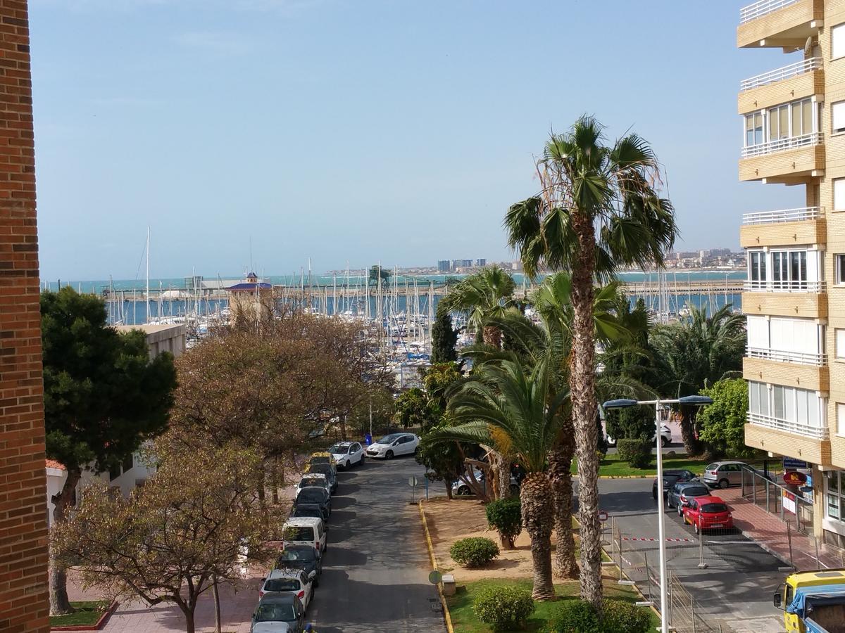 Unique Hotel Apartments Τορεβιέχα Εξωτερικό φωτογραφία